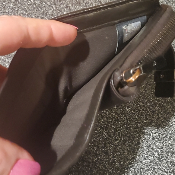 Fendi Monogram Compact Zippy Wallet - Picture 8 of 12